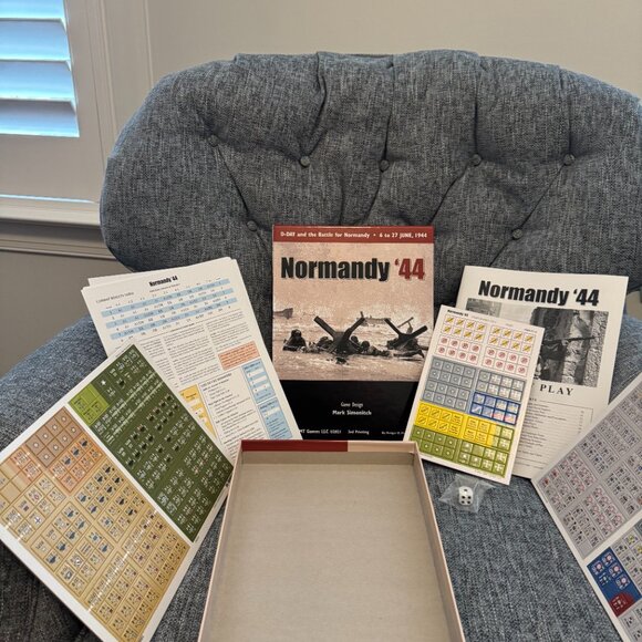 Normandy '44 (opened, unpunched) GMT Games - Picture 8 of 14